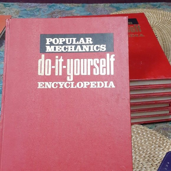 Books - Picture 2 of 3